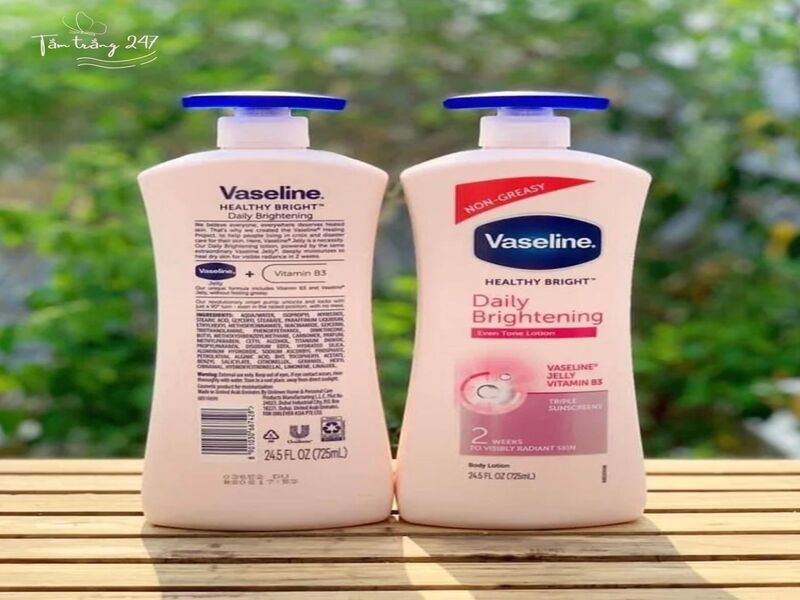 Kem dưỡng trắng da body Vaseline dưỡng sáng nhẹ nhàng và cấp ẩm hiệu quả